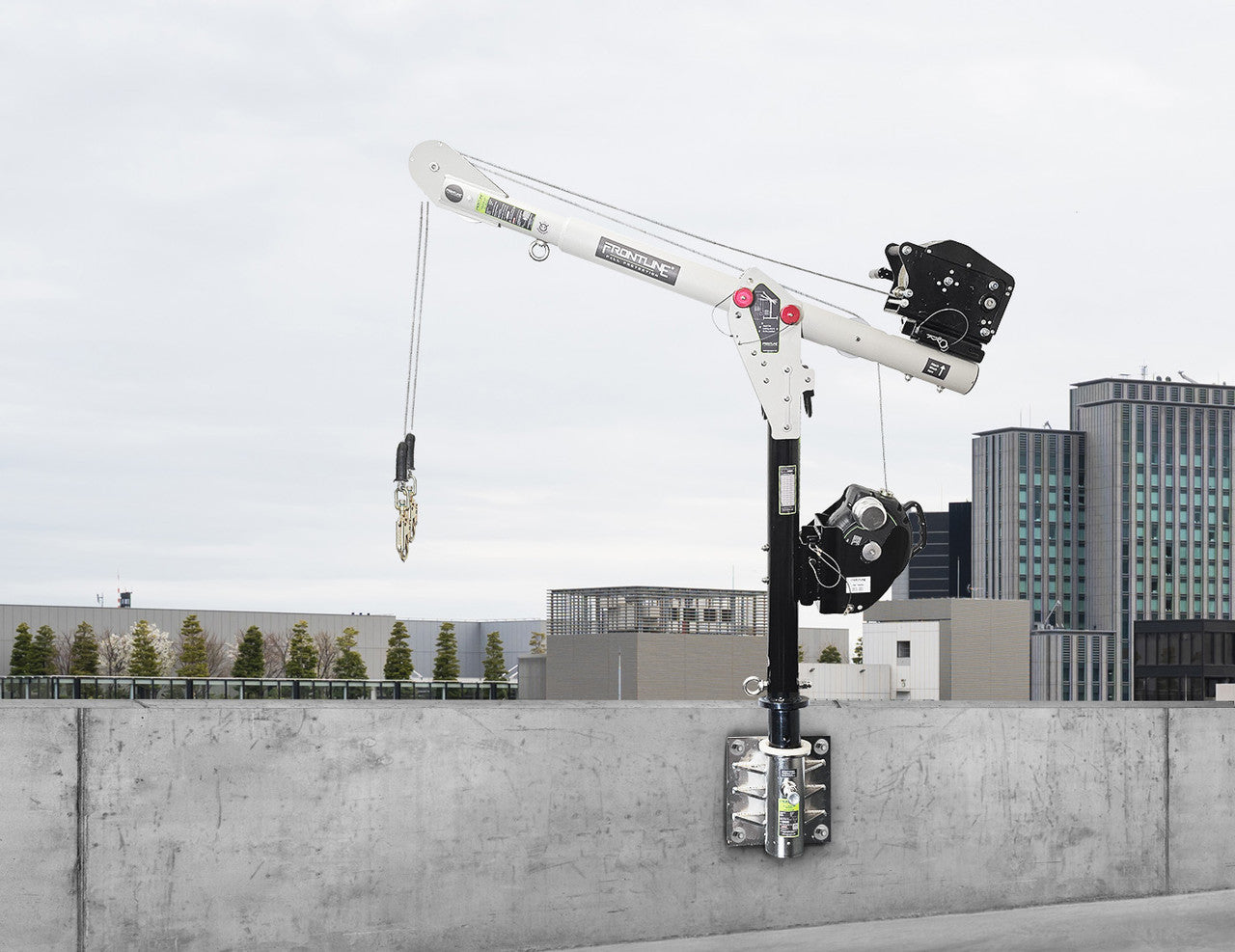 Frontline DAC-WL Confined Space Davit Arm System with Wall Mount