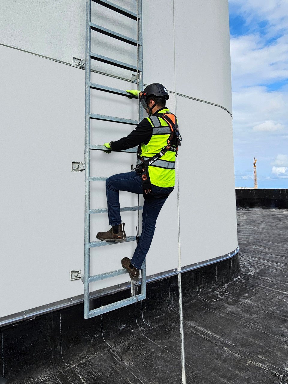 Frontline VLCS Ladder Cable Vertical Lifeline System (Stainless Steel)